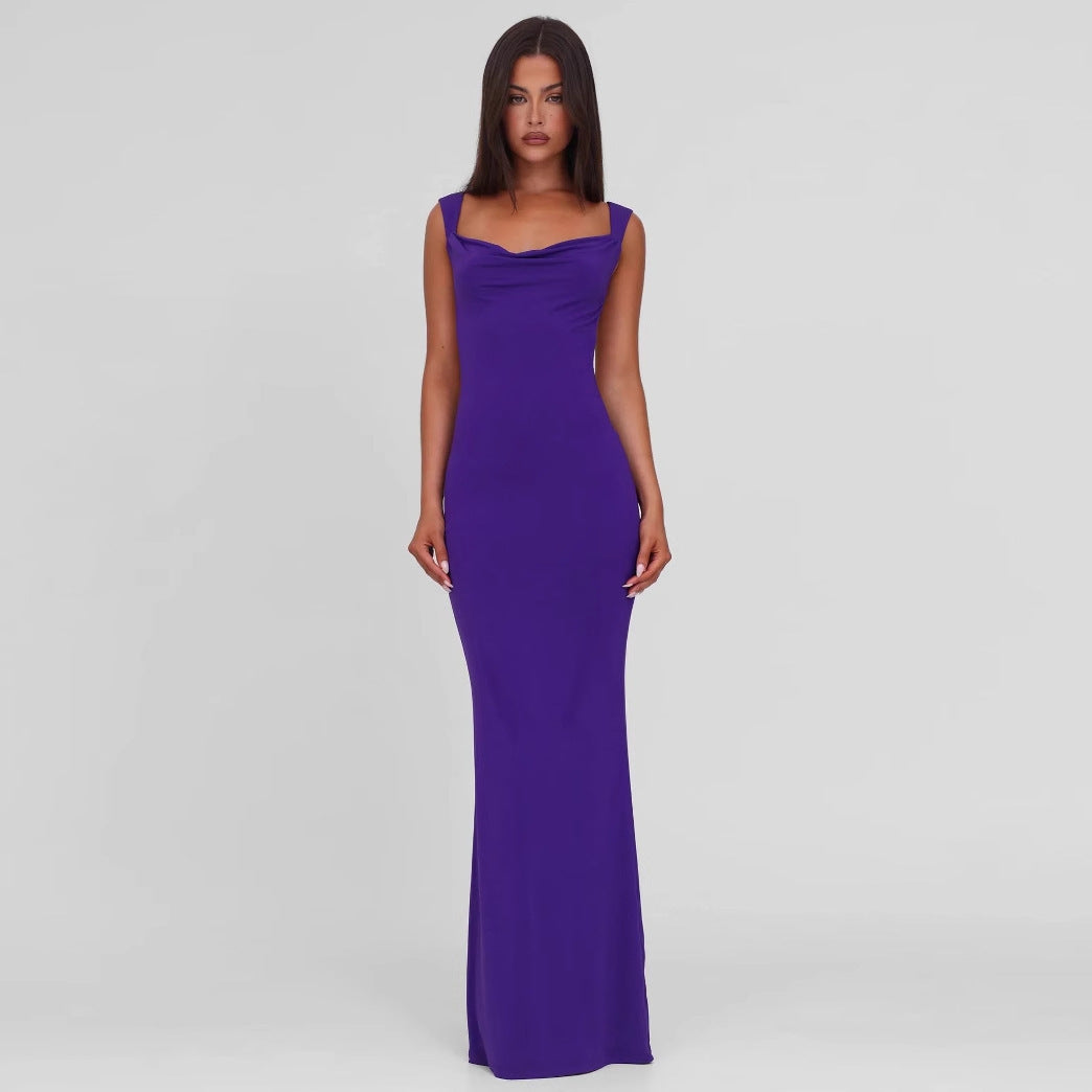 Damen Elegantes Maxikleid mit tiefem Ausschnitt und hochwertigem Stoff EB