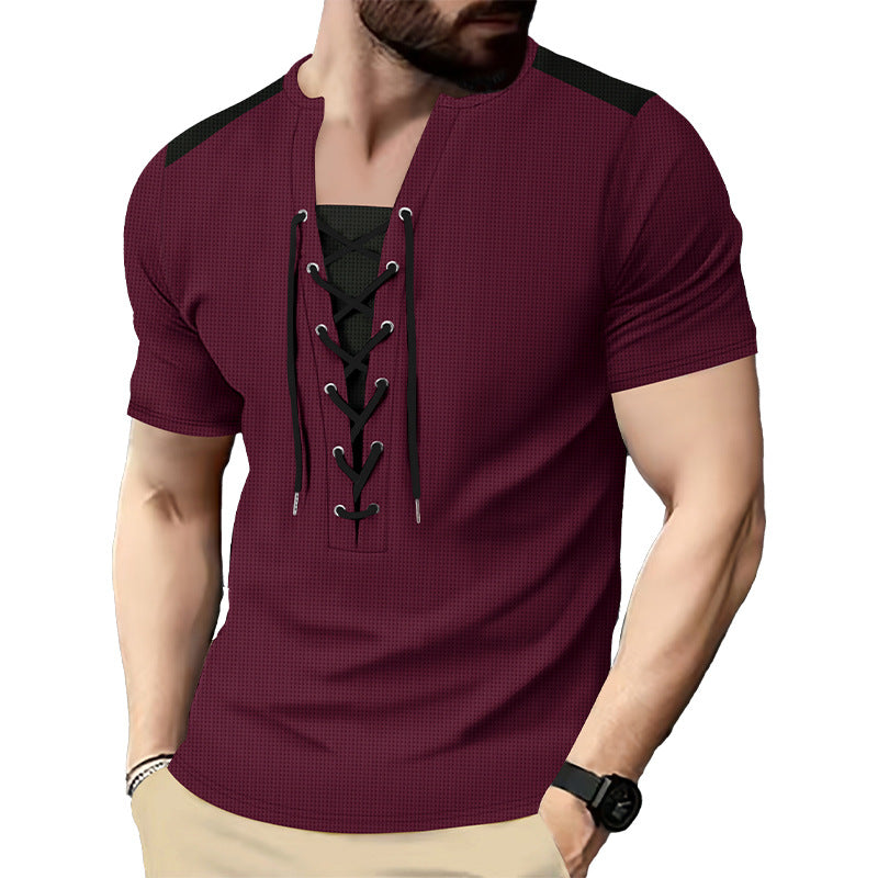 Herren Kurzarm-Henley-T-Shirt mit dekorativen Schnürdetails und atmungsaktiver Struktur EB