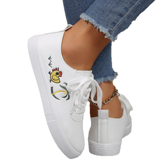Damen Sneaker mit verspieltem Stickmuster und bequemer Sohle EB
