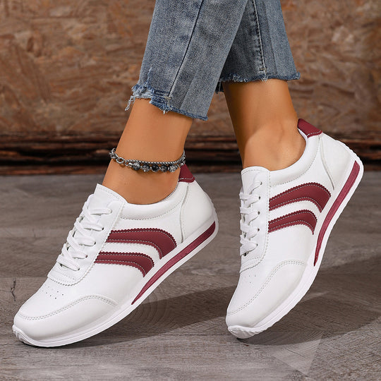 Damen Sportliche Sneakers mit trendigen Seitenelementen EB