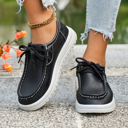 Damen Freizeit-Sneaker mit kunstlederner Optik und rutschfester Sohle EB