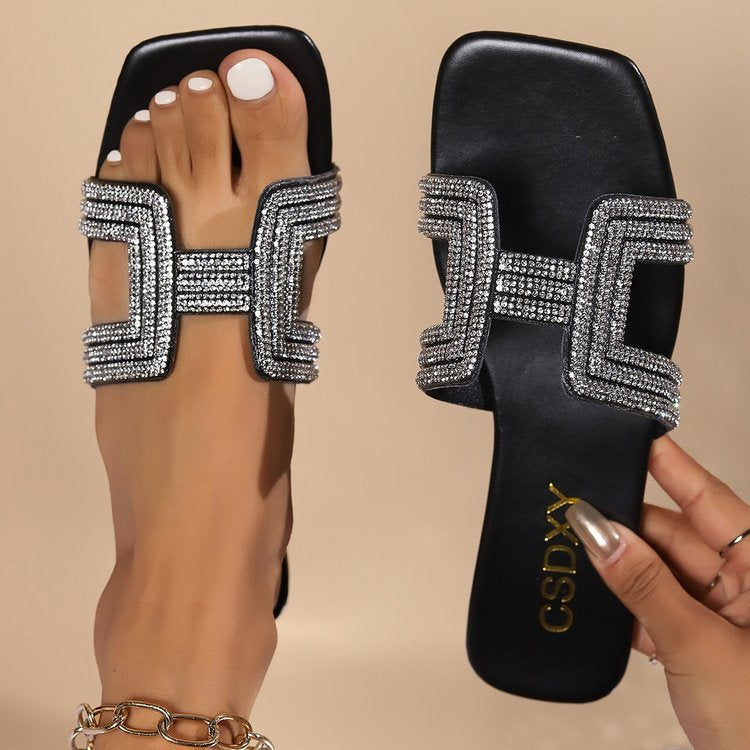 Damen Zehentrennersandalen mit funkelnden Strassdetails und elegantem Design EB