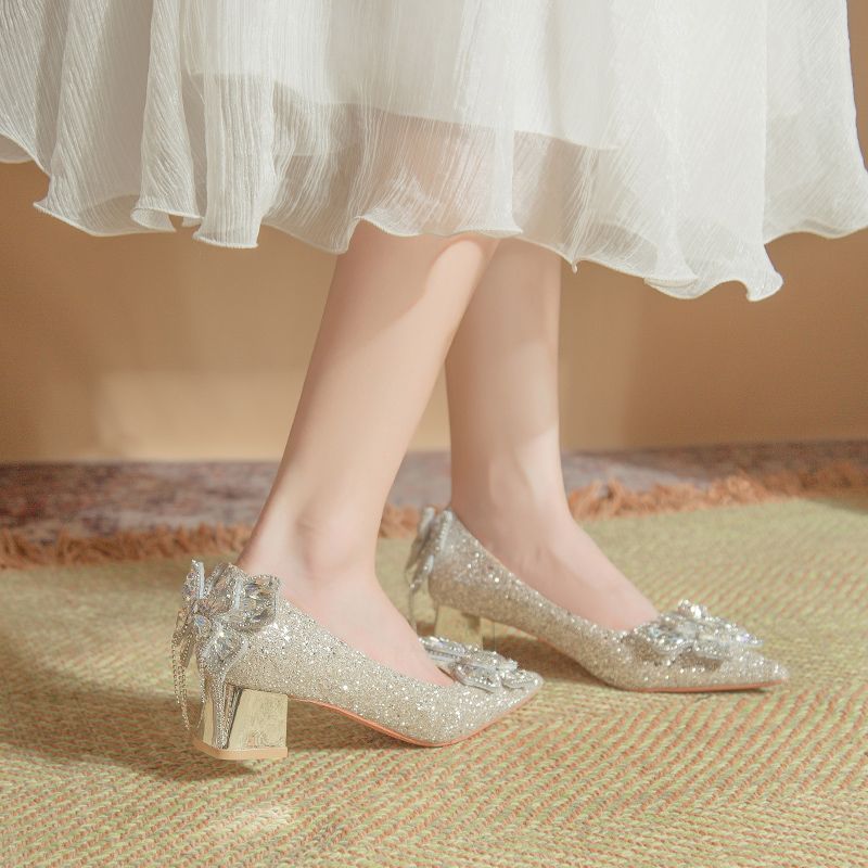 Damen elegante und funkelnde Pumps mit dekorativen Schleifen EB