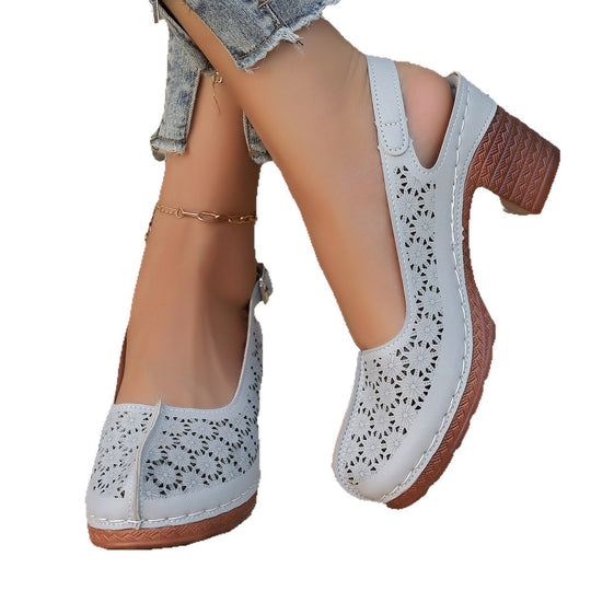 Damen  elegante Slingback-Pumps mit floralem Laser-Cut, gepolsterter Komfortinnensohle und stabilem Blockabsatz EB