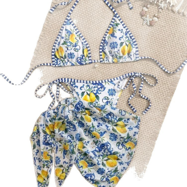Damen Triangel-Bikini mit floralem Muster und verspieltem Pareo EB