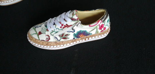 Damen modische Sneaker im kreativen Blumenmuster EB