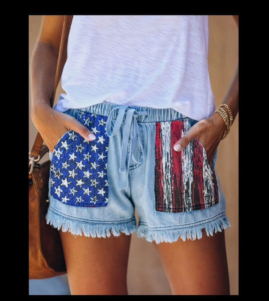 Damen Denim-Shorts mit kreativen Taschen EB