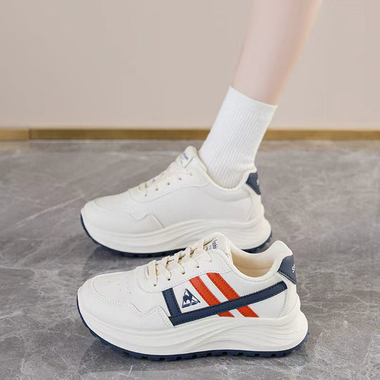 Damen Sportliche Freizeitsneaker aus hochwertigem Synthetikmaterial mit dämpfender Laufsohle EB