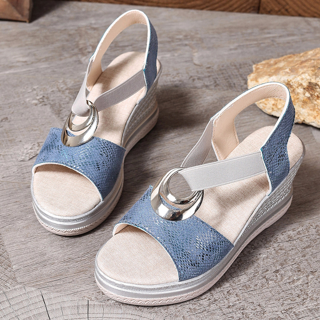Damen modische Plateau-Sandalen mit stylishem Verschluss EB