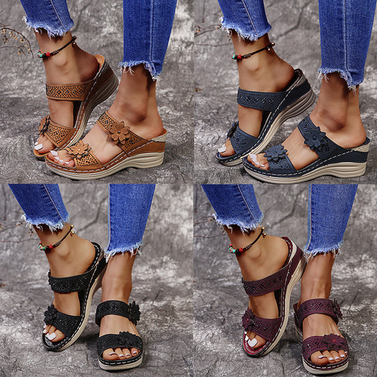Damen Komfortable Wedge-Sandalen mit floralen Verzierungen EB