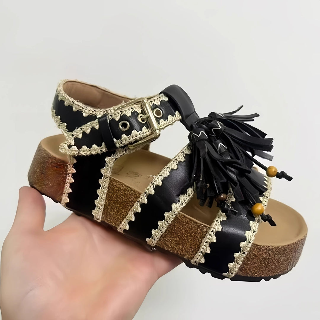 Damen lässige Sandalen mit dekorativen Quasten und verstellbarem Riemen EB
