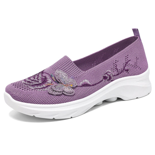 Damen nan gestrickte Slip-On Slipper mit Schmetterlings-Stickapplikation und dämpfender EVA-Plateausohle EB