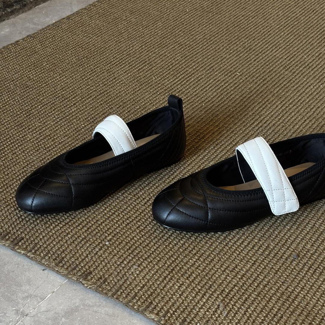 Damen Ballerinas mit elegantem Riemen und modischem Steppdesign EB