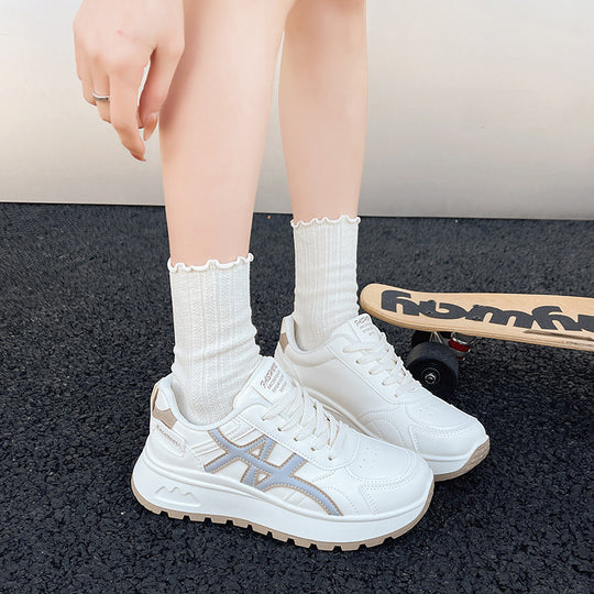 Damen Sportliche Sneakers mit gepolsterter Laufsohle und stilvollem Design EB