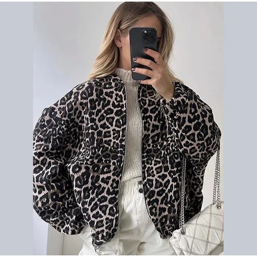 Damen Modische Steppjacke im modernen Leopardenmuster EB