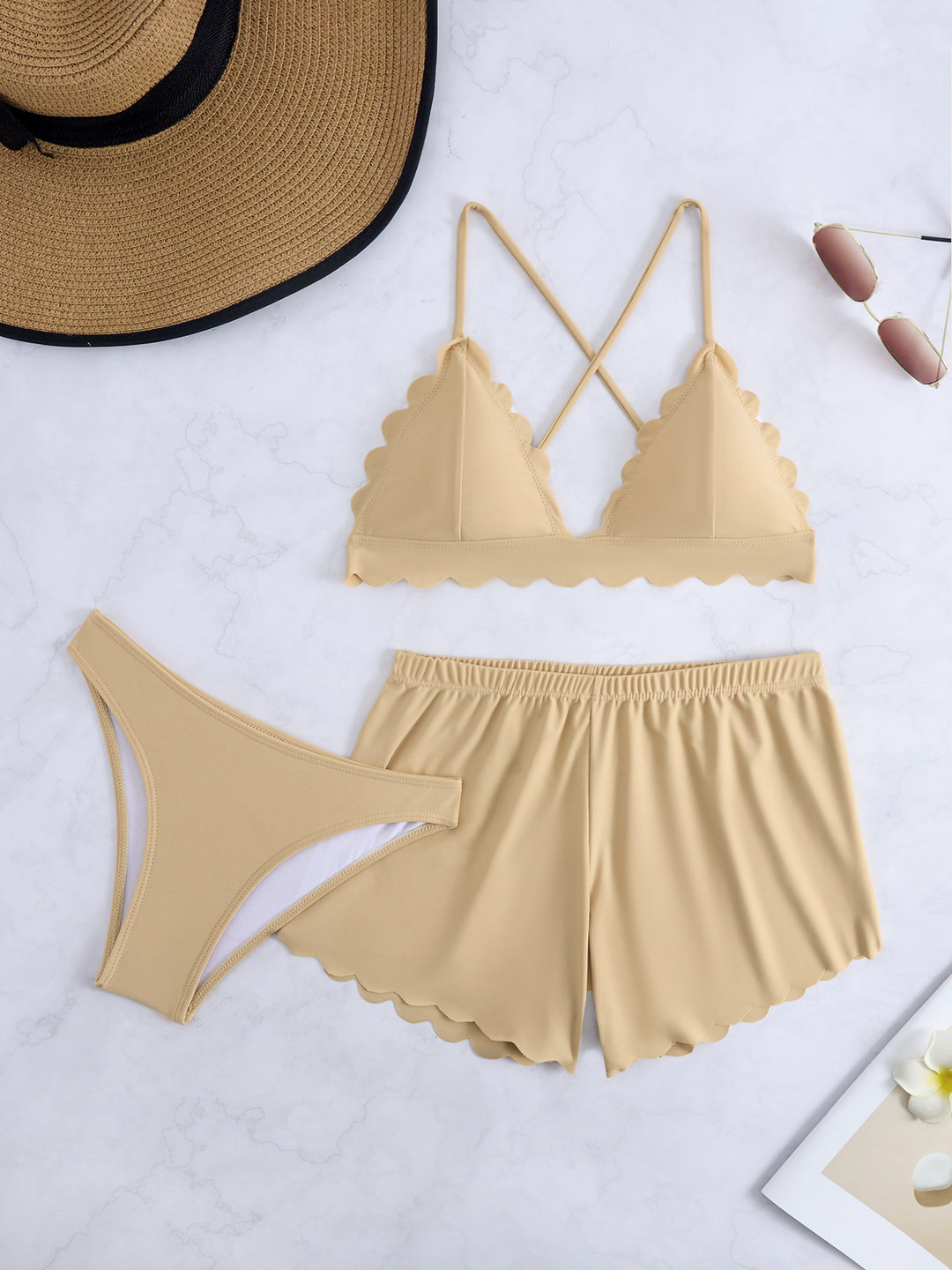 Damen Triangel-Bikini mit Shorts EB
