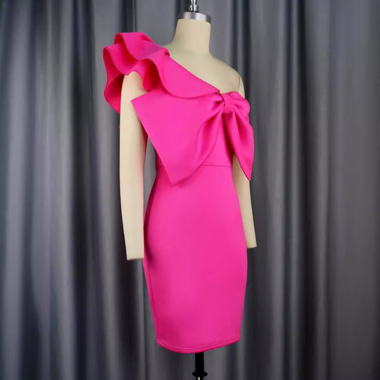 Damen figurbetontes Kleid mit großem Schleifenakzent EB