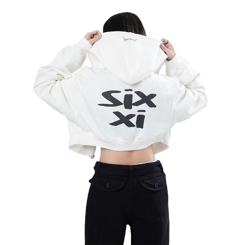 Damen nan cropped Kapuzenpullover im Streetwear-Style mit auffälligem Rückenprint und geripptem Saum EB