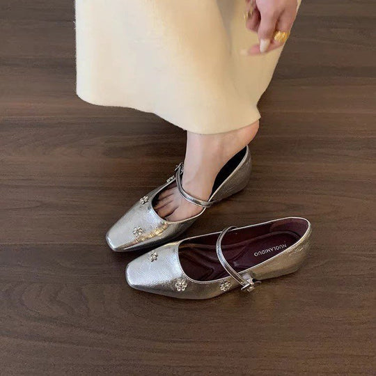 Damen modische Mary Jane Ballerinas mit eleganter Breite und verziertem Design EB