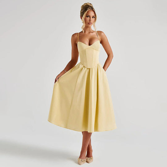 Damen Elegantes Maxikleid mit tailliertem Oberteil und schwingendem Rock EB