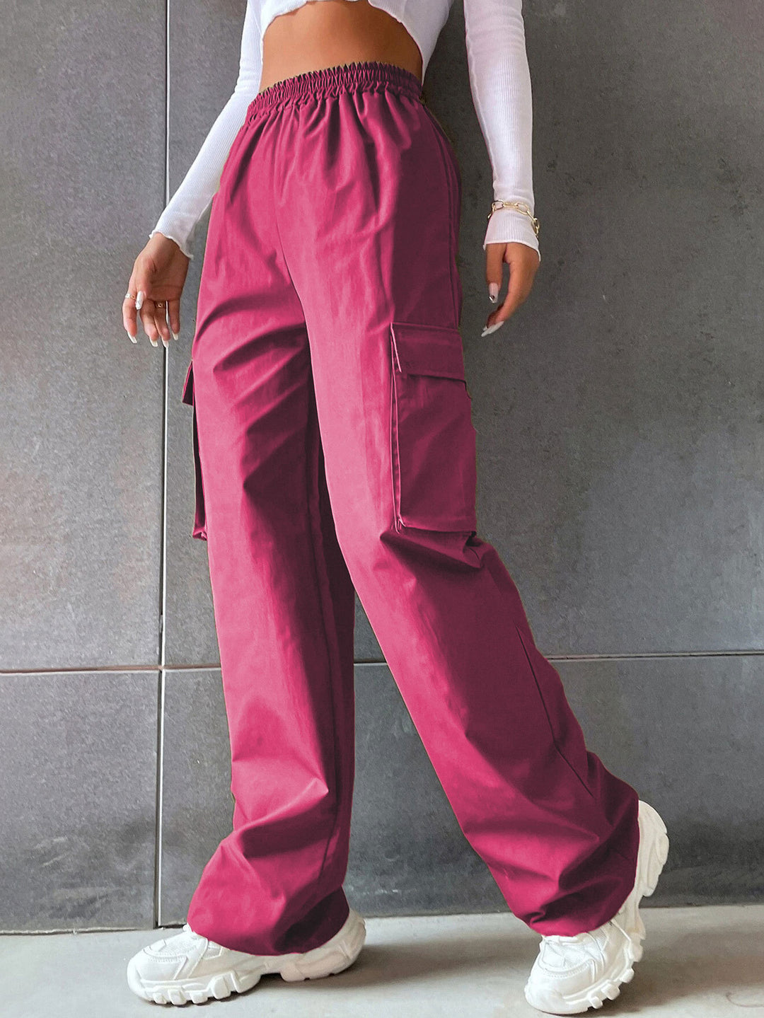 Damen Cargo-Hose mit seitlichen Taschen und elastischem Bund EB