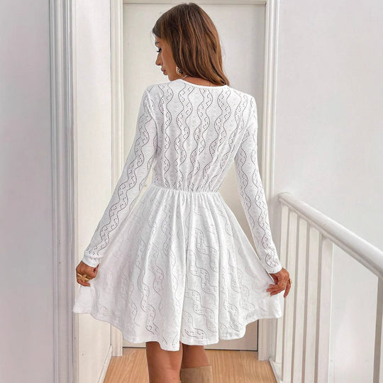 Damen Kleid mit romantischem Häkelmuster und eleganter Passform EB