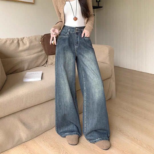 Damen Bequeme High-Waist Weitjeans mit Knopfdetail und modernen Taschen EB