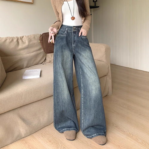 Damen Bequeme High-Waist Weitjeans mit Knopfdetail und modernen Taschen EB