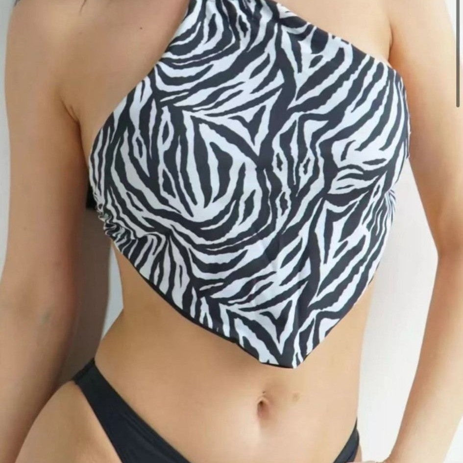 Damen Bustier-Bikinioberteil mit asymmetrischem Schnitt EB