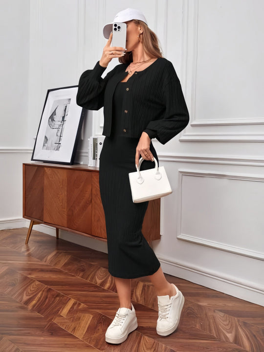Damen Strick-Outfit mit Knopfleiste und Bündchen EB