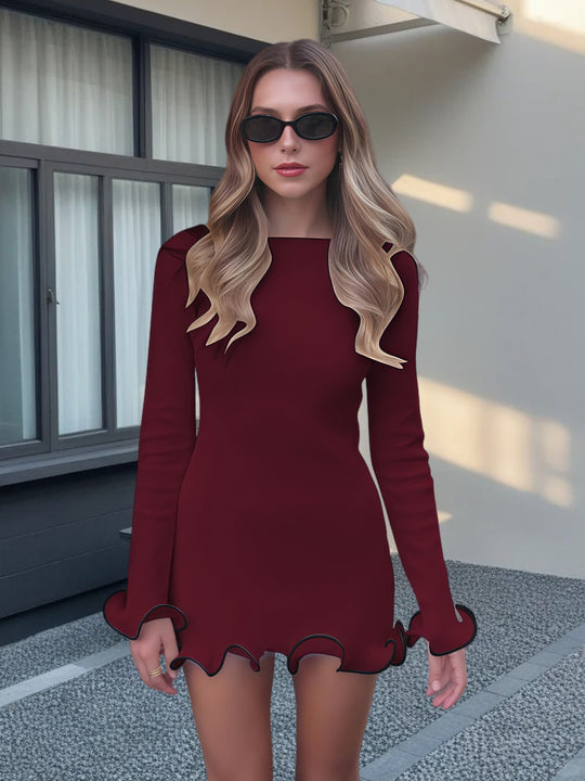 Damen Minikleid mit verspieltem Saum EB