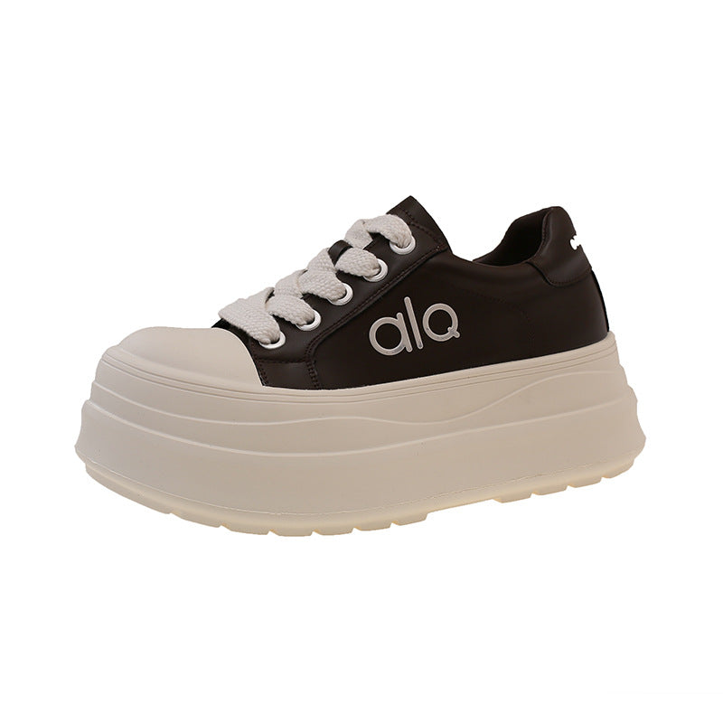 Damen Plattform Sneaker mit großzügiger Sohle und atmungsaktivem Obermaterial EB