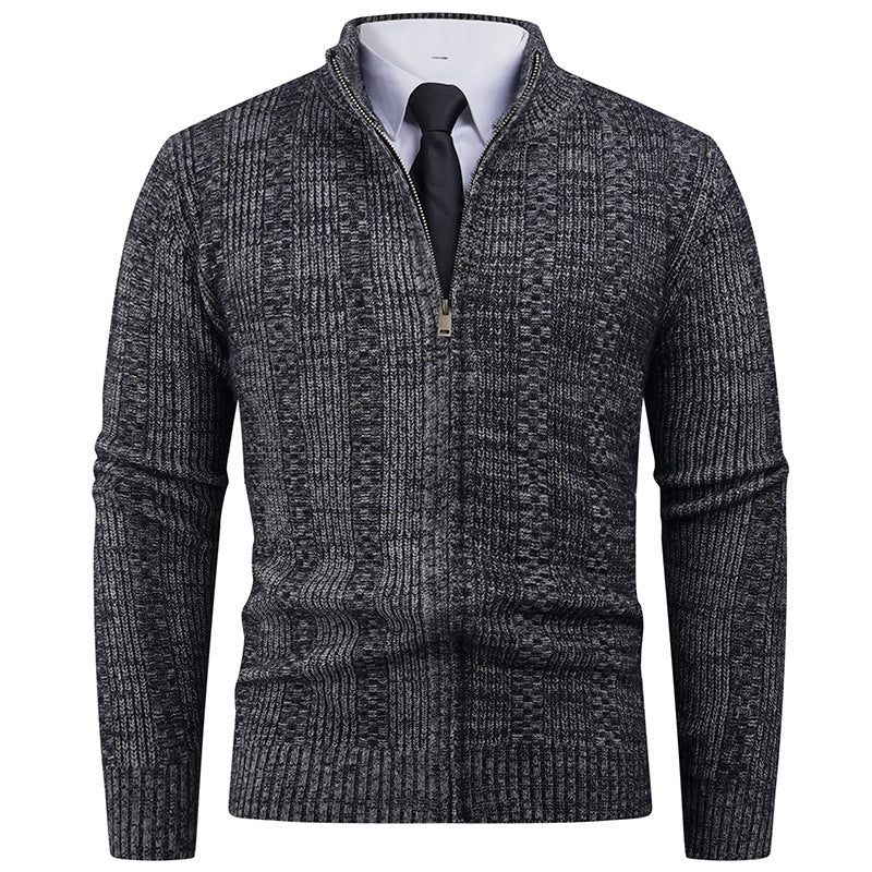 Herren Strickjacke mit modernem Reißverschluss und Zopfmuster EB