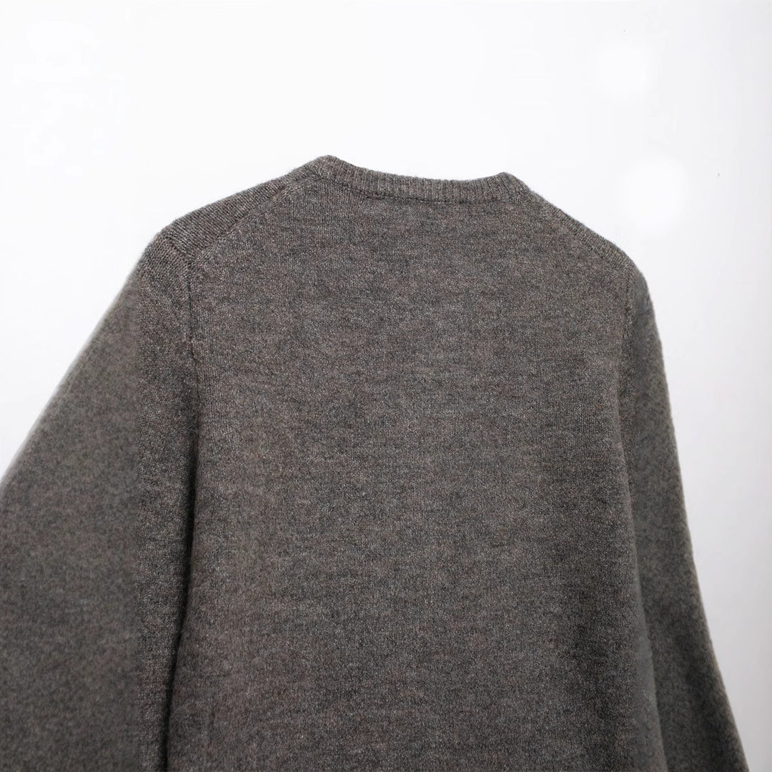 Damen Strickjacke mit feinen Knopfdetails und klassischem Rundhalsausschnitt EB