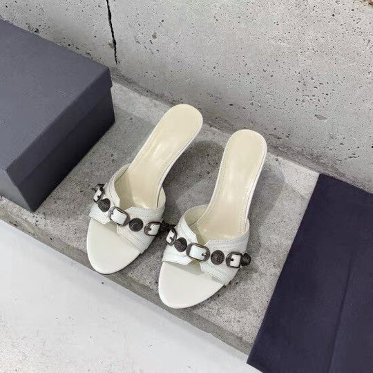Damen modische Slides mit dekorativen Metallakzenten EB