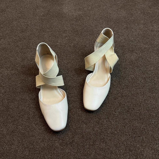 Damen elegante Ballerinas mit geschmackvoller Überkreuz-Schnürung und komfortablem Blockabsatz EB
