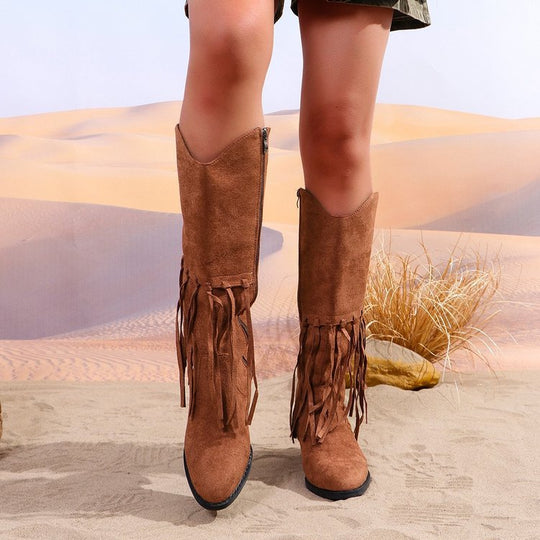 Damen Fransen-Cowboy-Stiefel aus Veloursleder mit spitzer Zehenkappe und seitlichem Reißverschluss EB