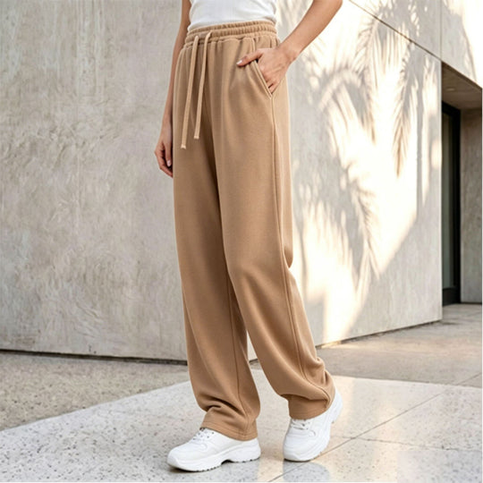 Damen nan weite Loungepalazzo-Hose mit hohem Komfortbund, Kordelzug, seitlichen Eingrifftaschen und dekorativer Seitennaht EB