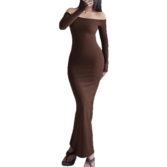 Damen Etuikleid mit schulterfreier, eleganter Silhouette EB