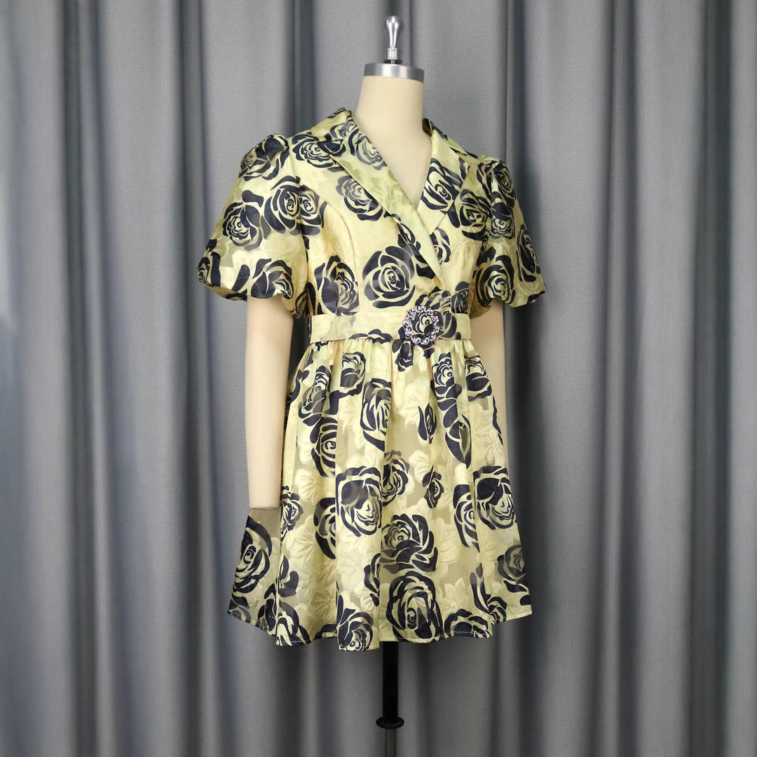 Damen Blumendesign Kurzkleid mit tailliertem Schnitt und auffälligen Puffärmeln EB