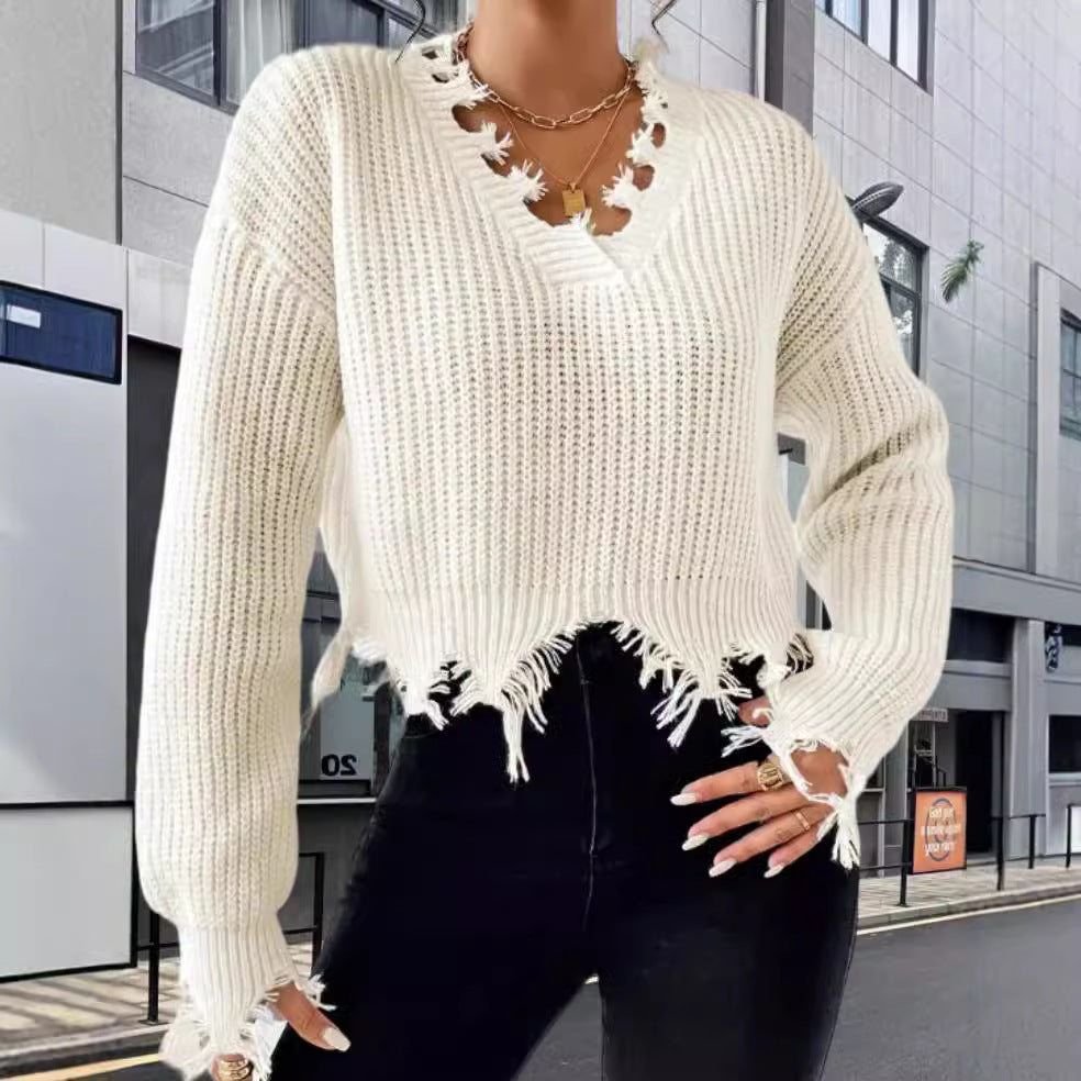 Damen Oversized Strickpullover mit fransigem Saum und raffiniertem Ausschnitt EB