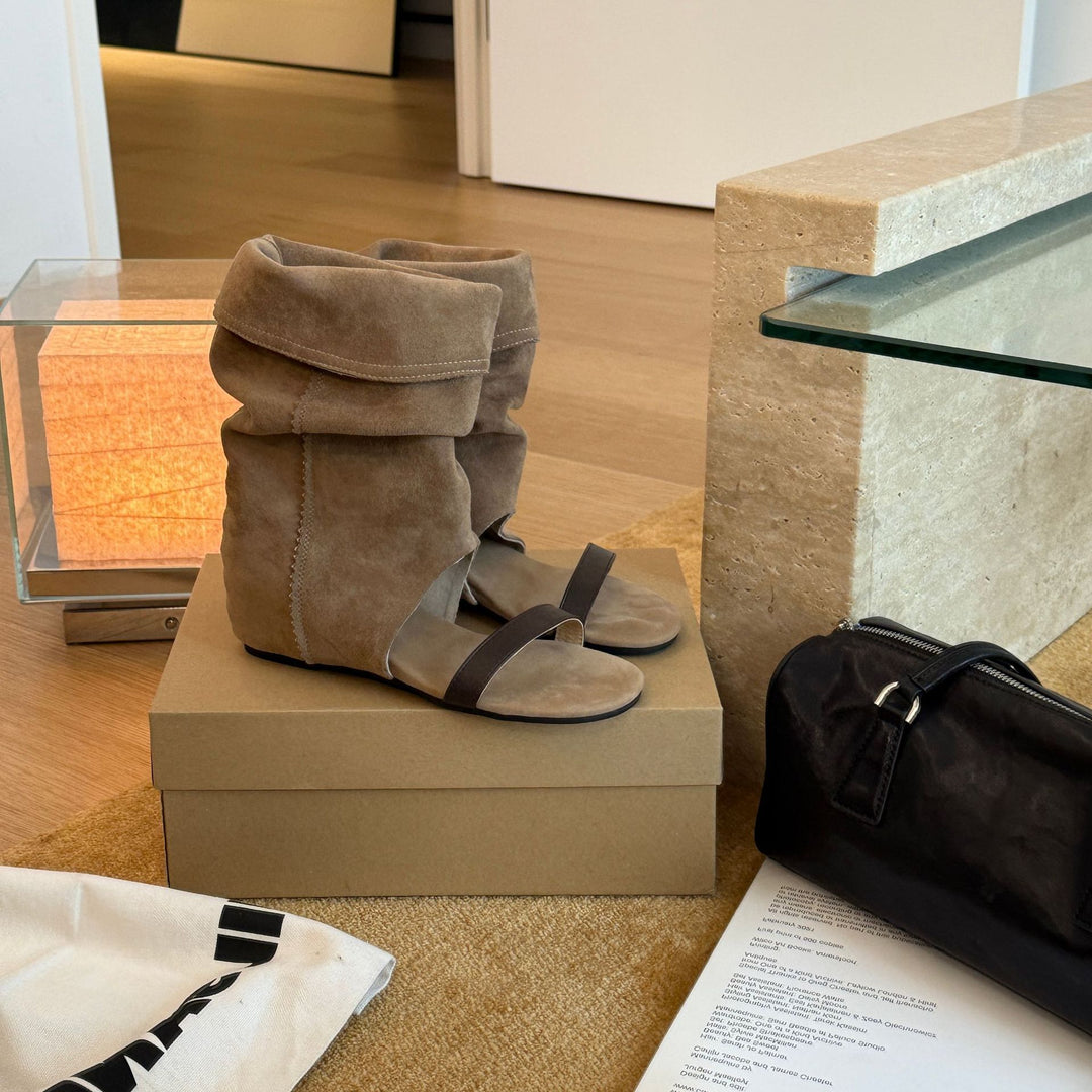 Damen Elegante Sandalen mit einzigartigem Falten-Design und modischem Verstellriemen EB