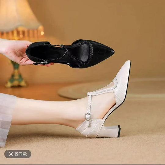 Damen Elegante und trendige Pumps mit T-Riemen und hoher Absatzhöhe EB