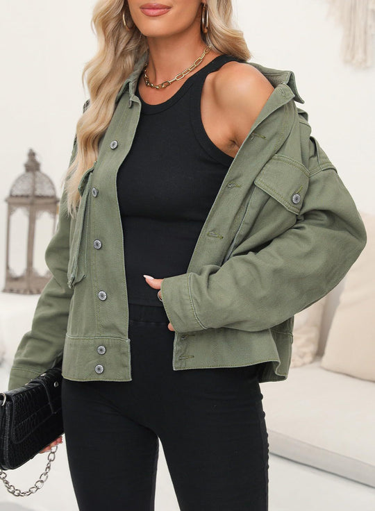 Damen nan kurze oversized Jeansjacke mit aufgesetzten Brusttaschen und krempelbaren Ärmeln EB