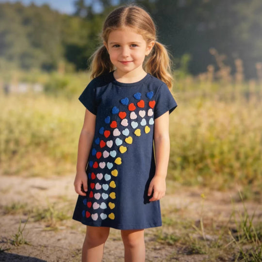 Mädchen T-Shirt Kleid mit buntem Herz-Stickdesign EB