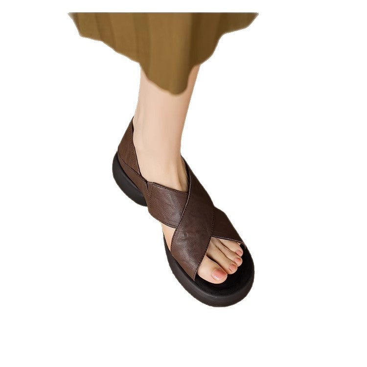 Damen Riemchen-Sandalen mit komfortablem Blockabsatz und trendiger Kreuzschließe EB