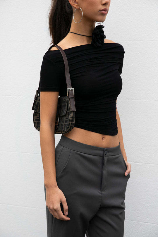 Damen figurbetontes Oberteil mit Off-Shoulder Design und Raffung EB