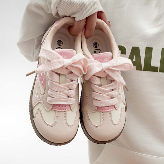 Damen Sneakers mit strukturiertem Obermaterial und rutschfester Sohle EB