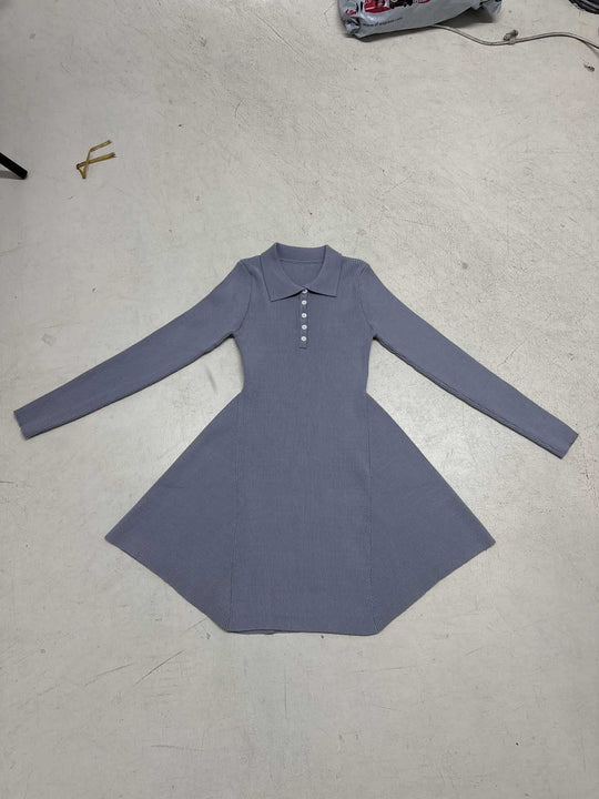 Damen nan geripptes Polokleid mit taillierter Miederform und ausgestelltem Volantrock EB