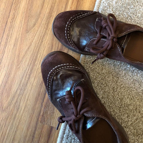 Damen Bequeme Schnürschuhe mit robustem Profil und anatomischer Fußbettung EB